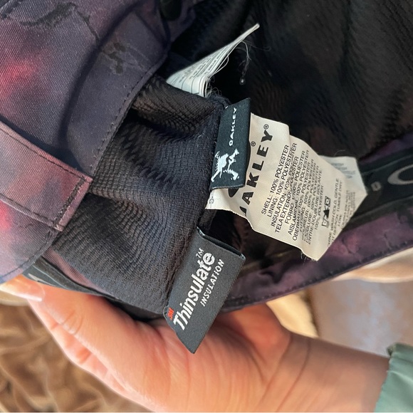 womens Oakley snow pants size small - Picture 6 of 6